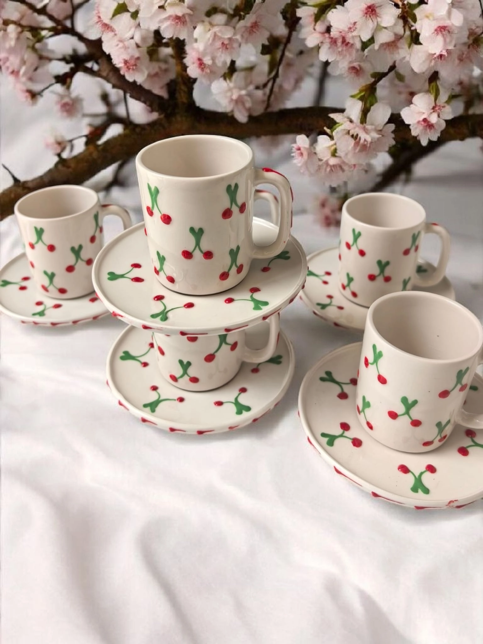 ArsimHome Kiraz Desen 2 Kişilik 4 Parça Fincan Takımı