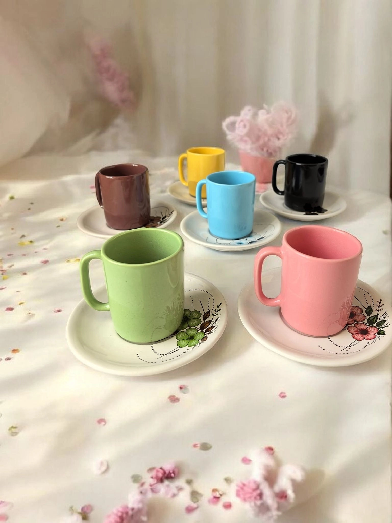 ArsimHome Renkli 6 Kişilik 12 Parça Fincan Takımı