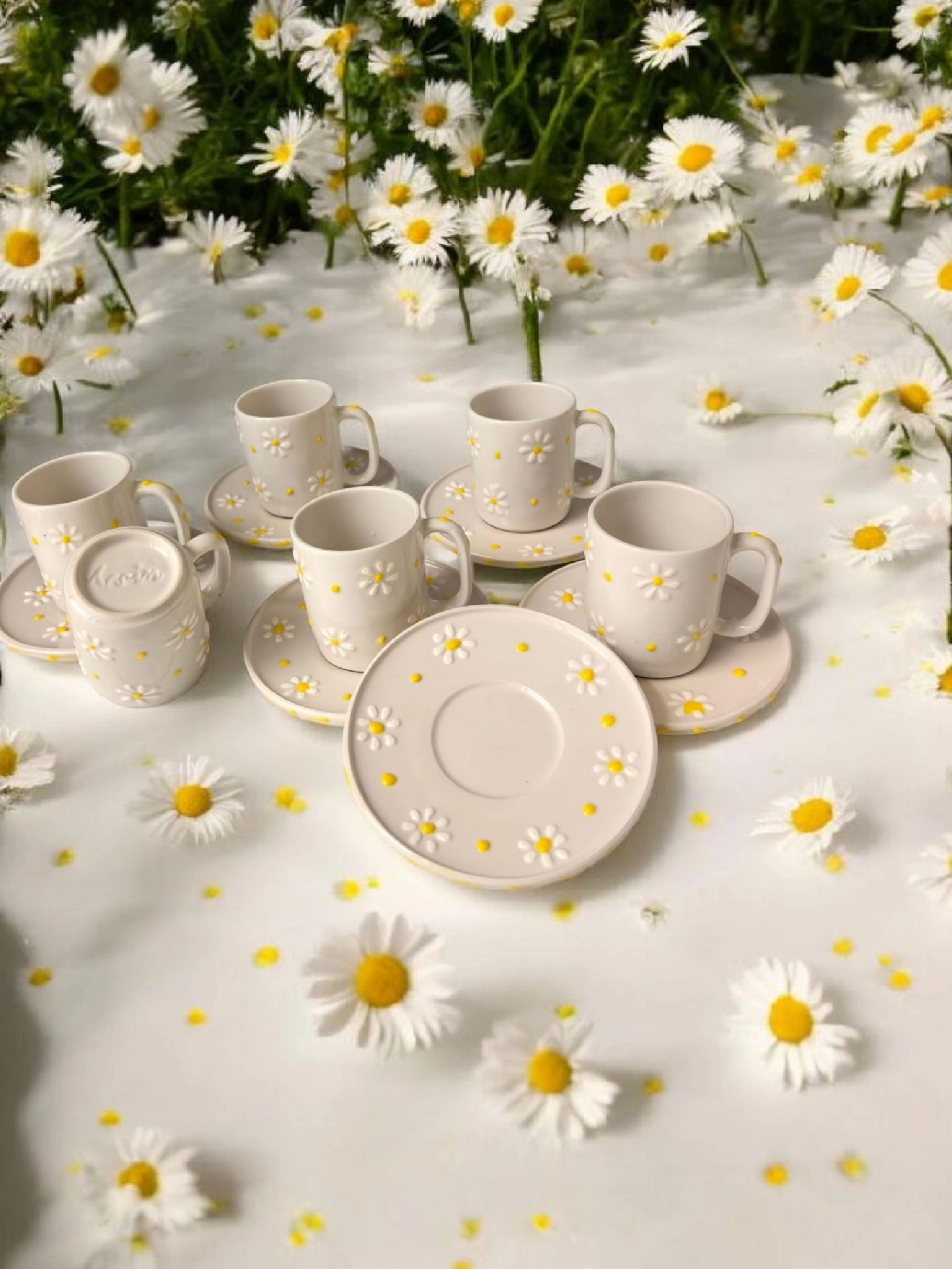 ArsimHome Papatya Desen 6 Kişilik 12 Parça Fincan Takımı