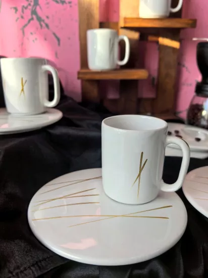 ArsimHome Yuvarlak Sunum Tabaklı 6 Kişilik 12 Parça Beyaz Fincan Takımı