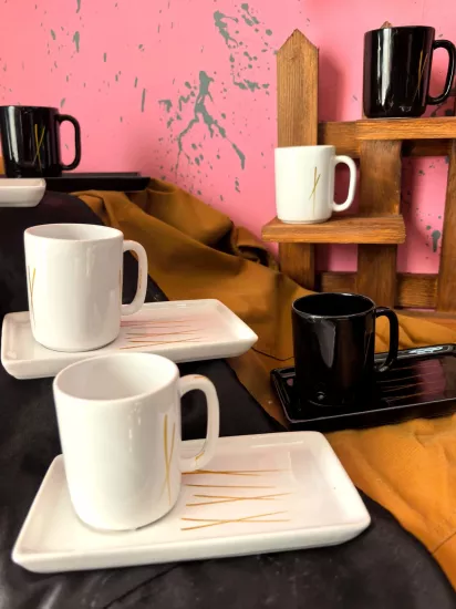 Sunum Tabaklı Çizgili 3 Siyah 3 Beyaz 6 Kişilik 12 Parça Fincan Takımı