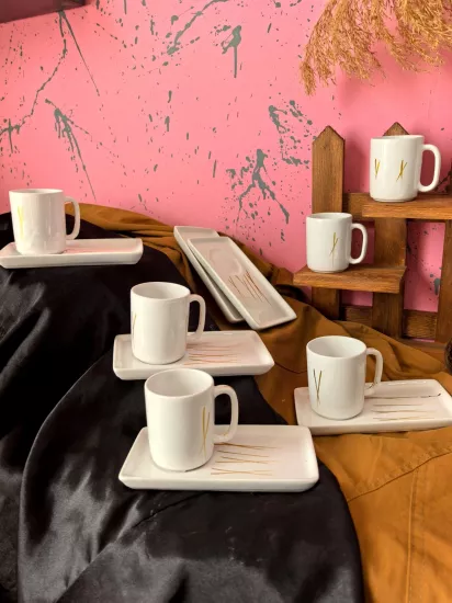 Sunum Tabaklı Çizgili Beyaz 6 Kişilik 12 Parça Fincan Takımı