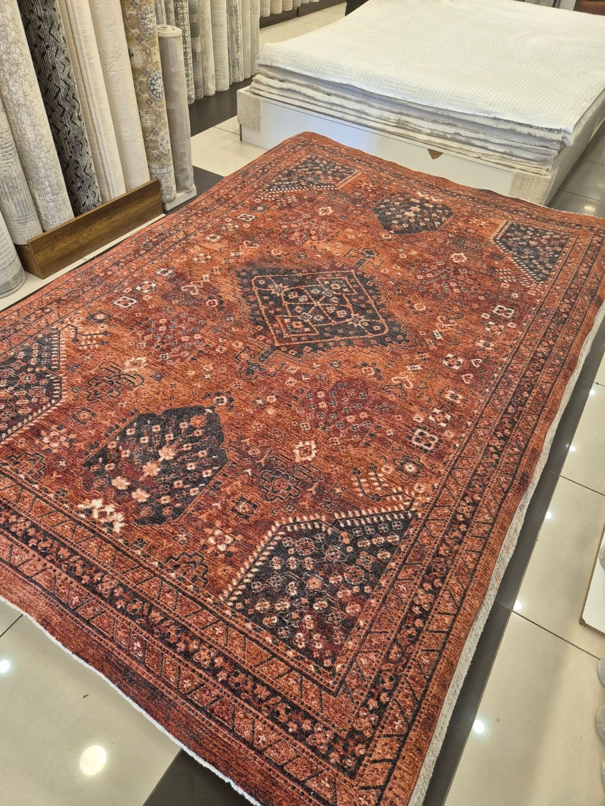 160 x 235 4m2 - Multi Desenli Vintage Halı