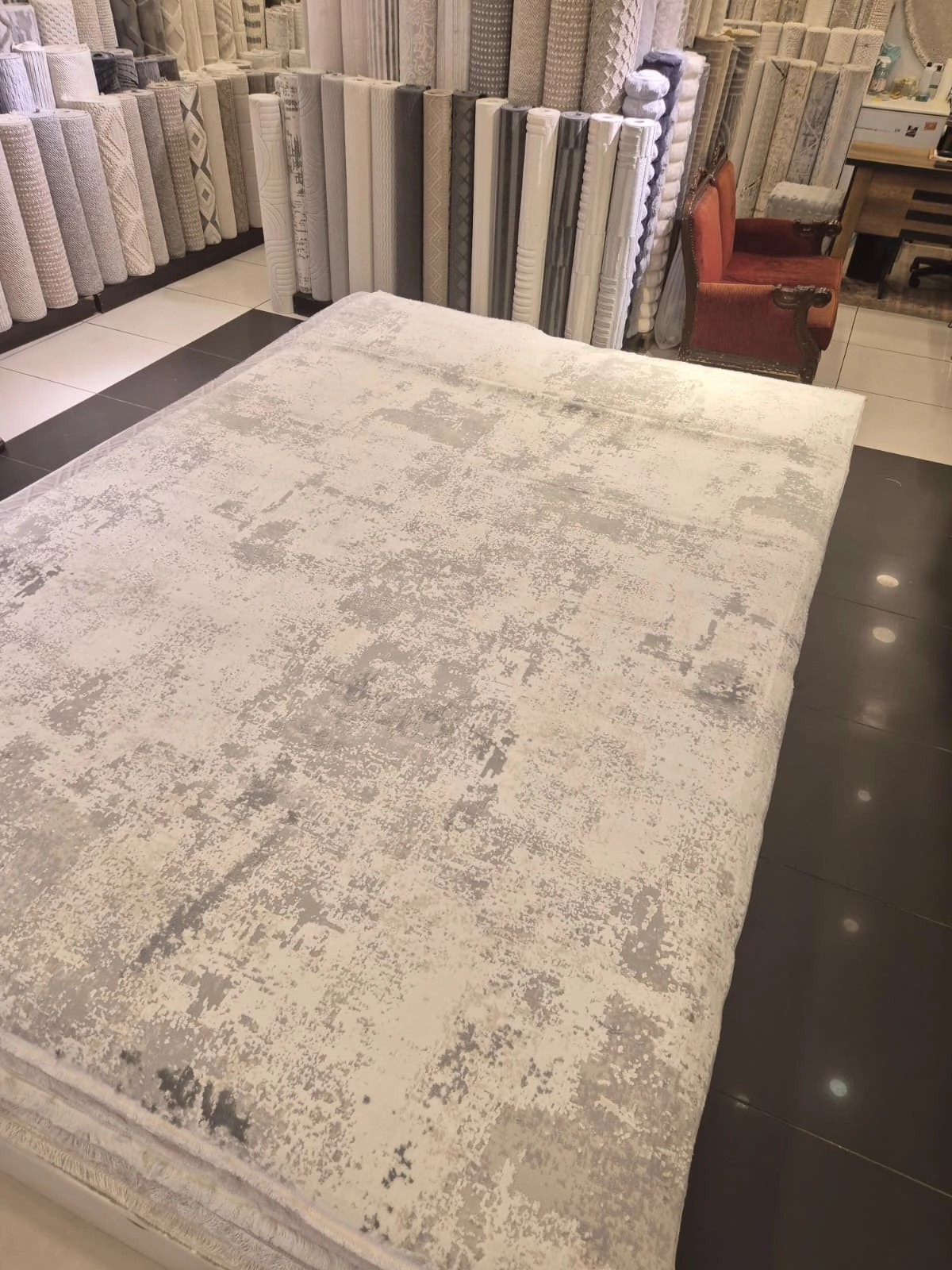 200 x 290 6m2 - Gri Desenli Makine Halısı