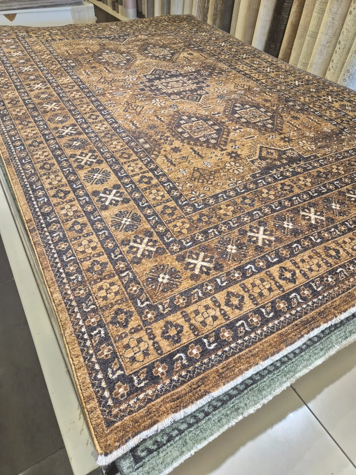 160 x 235 4m2 - Multi Desenli Vintage Halı