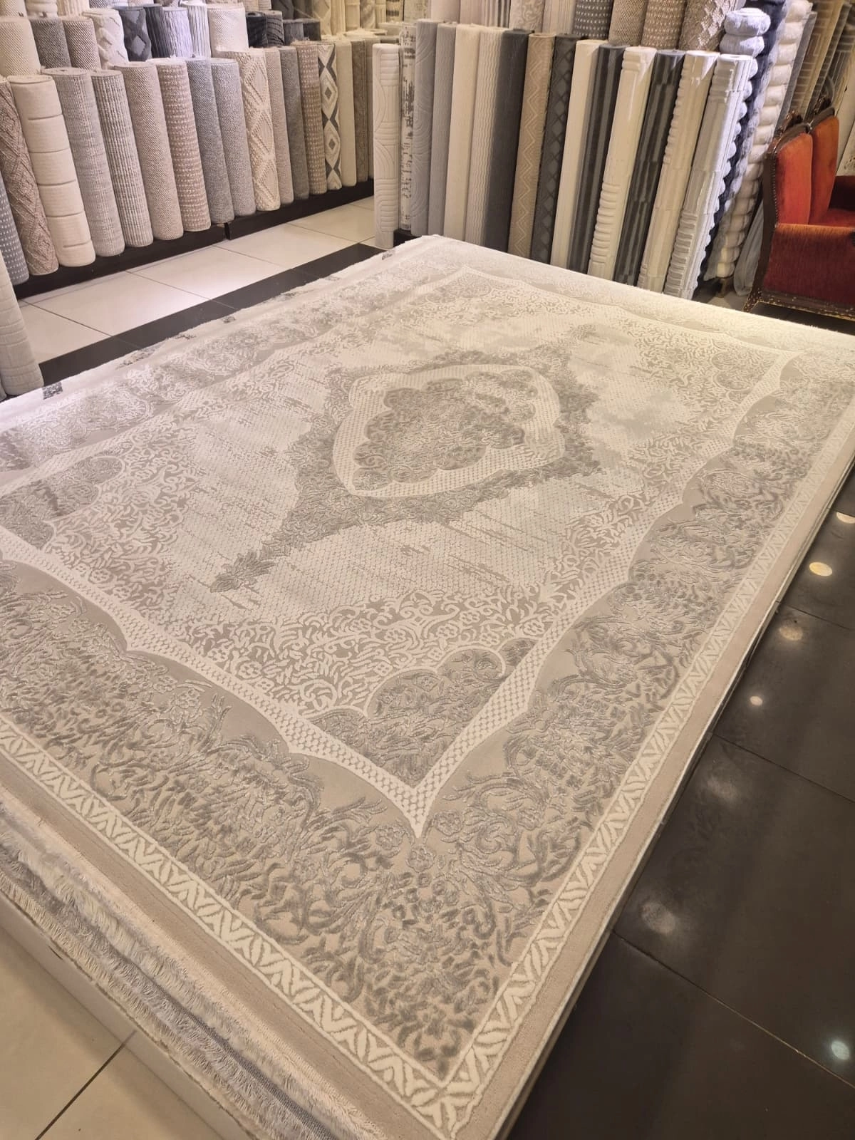 200 x 290 6m2 -Gri Krem Desenli Makine Halısı
