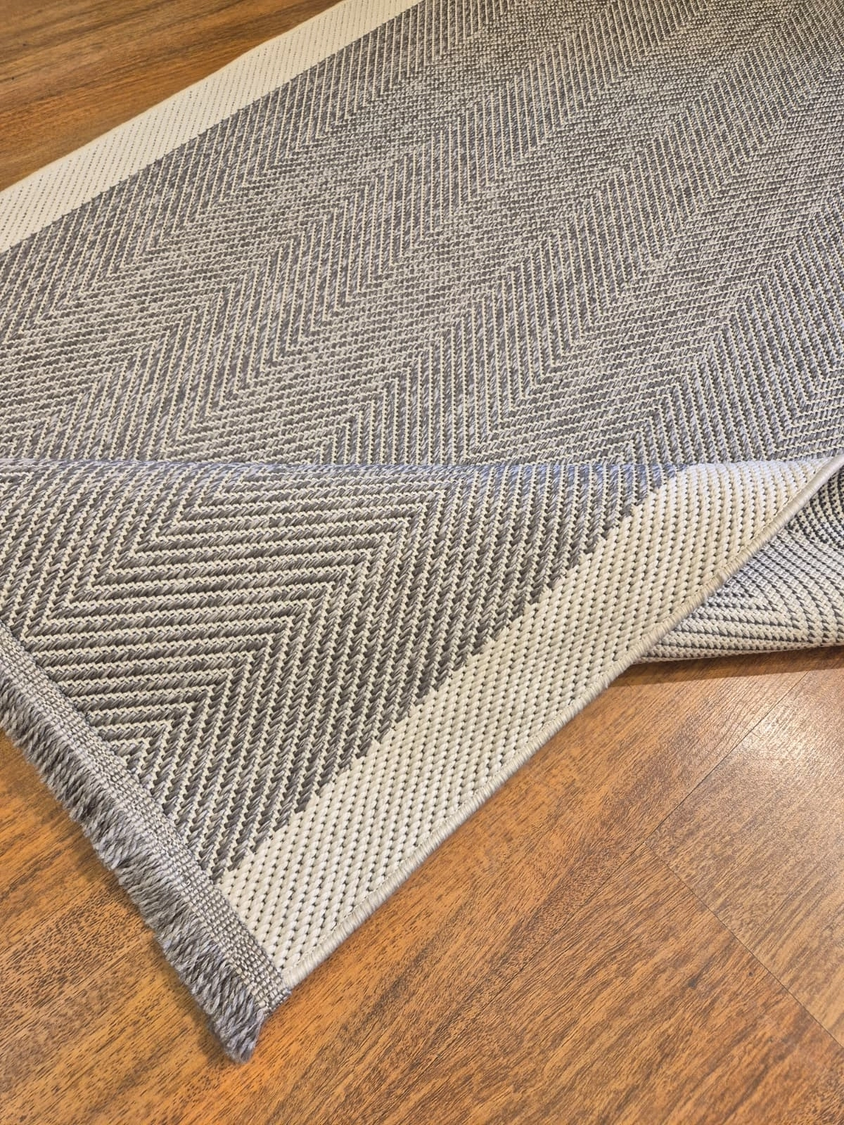 Krem Gri Zikzak Desenli Lüx Sisal