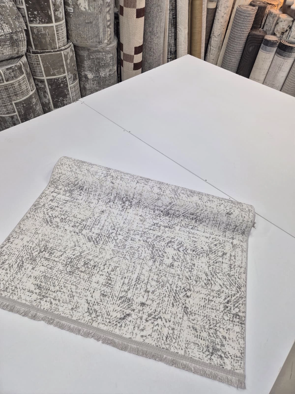 Krem Kahve Desenli Kadife Halı