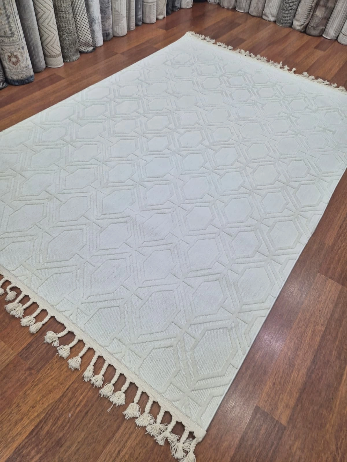 160 x 230  4m2 -Krem Desenli  Kampanyalı Makine Halısı