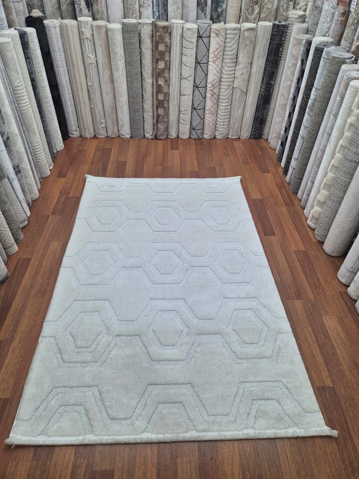 160 x 230  4m2 - Krem Desenli  Kampanyalı Makine Halısı