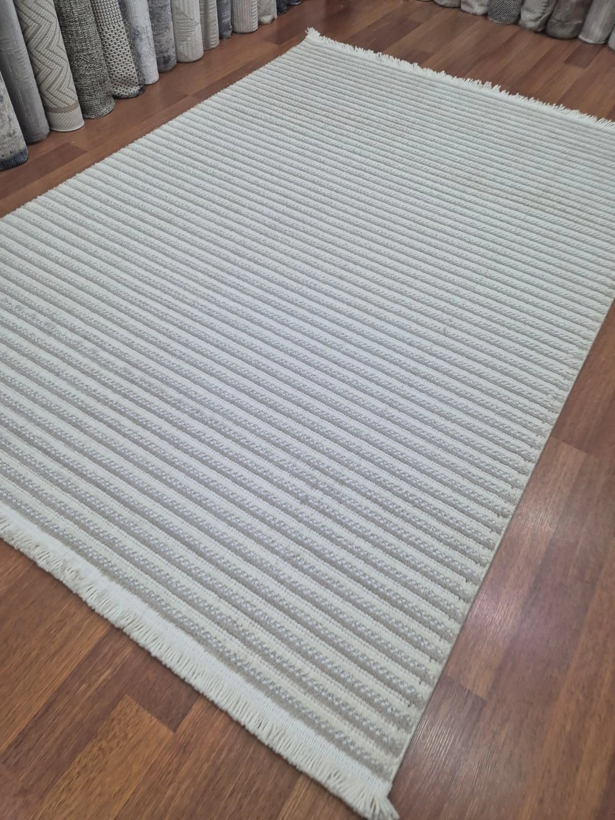 160 x 230  4m2 -Krem Kahve Desenli  Kampanyalı Makine Halısı