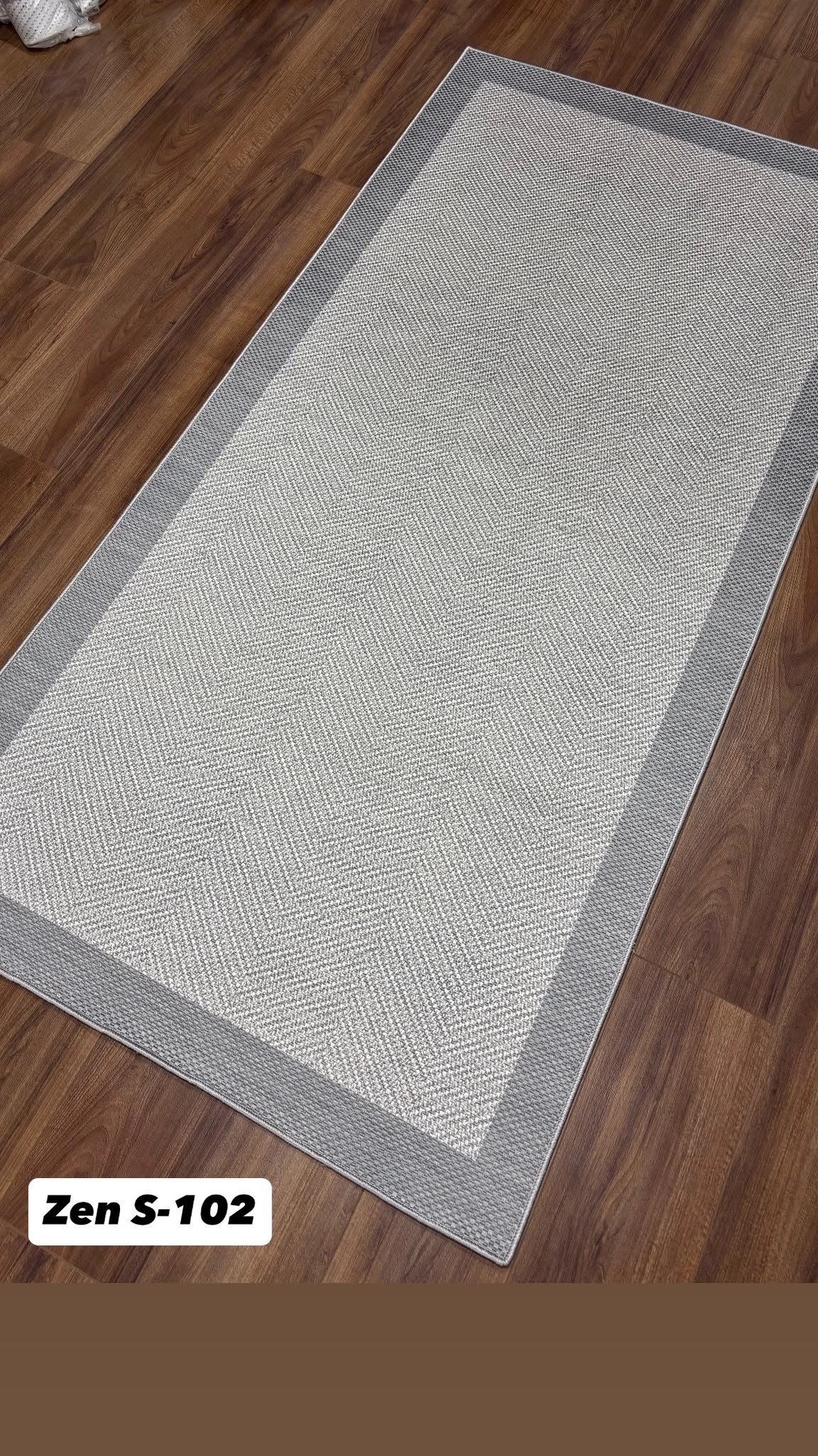 Gri Çerçeve Krem Zikzak Desenli Zen Sisal